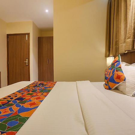 Fabhotel Royal International Mumbai  Buitenkant foto