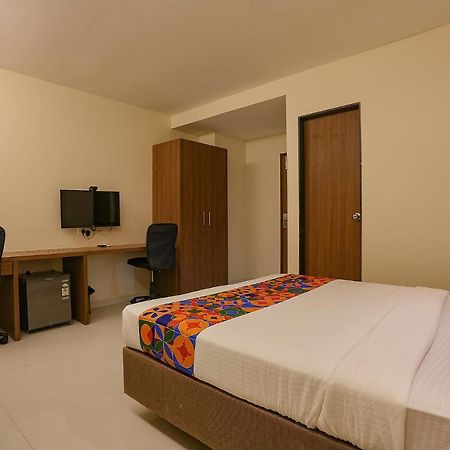 Fabhotel Royal International Mumbai  Buitenkant foto