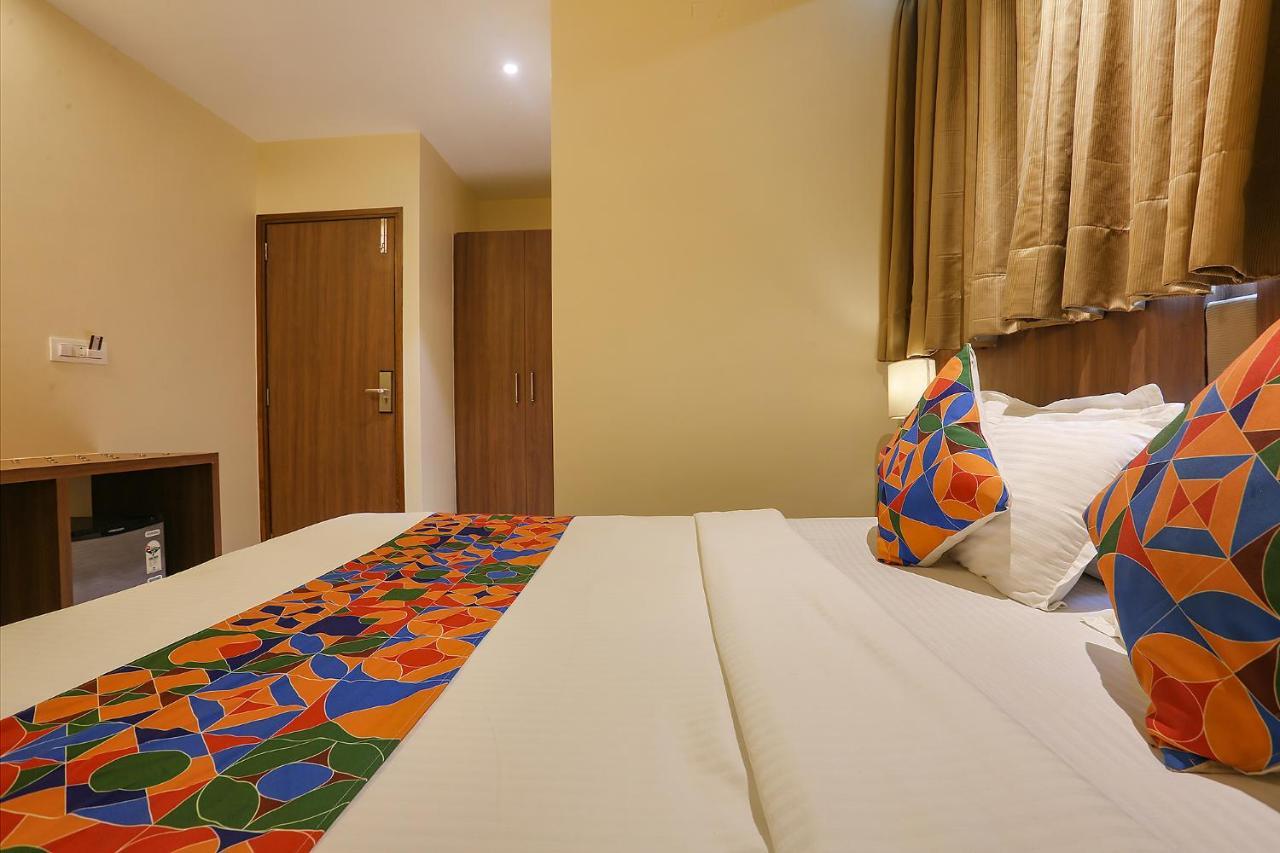 Fabhotel Royal International Mumbai  Buitenkant foto