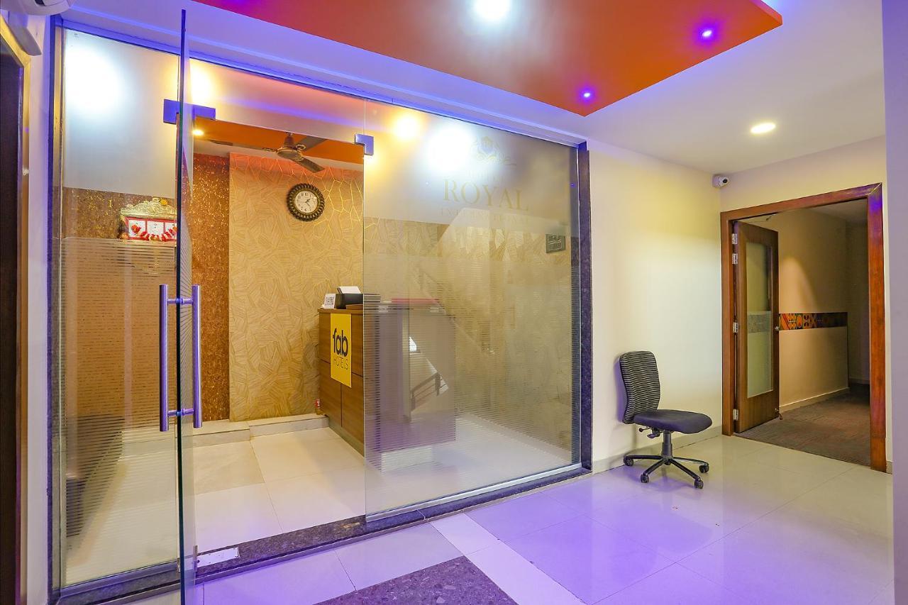 Fabhotel Royal International Mumbai  Buitenkant foto