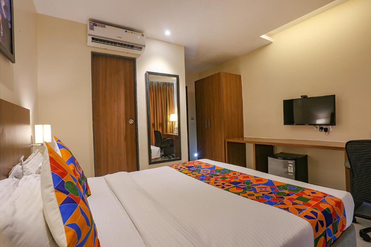 Fabhotel Royal International Mumbai  Buitenkant foto