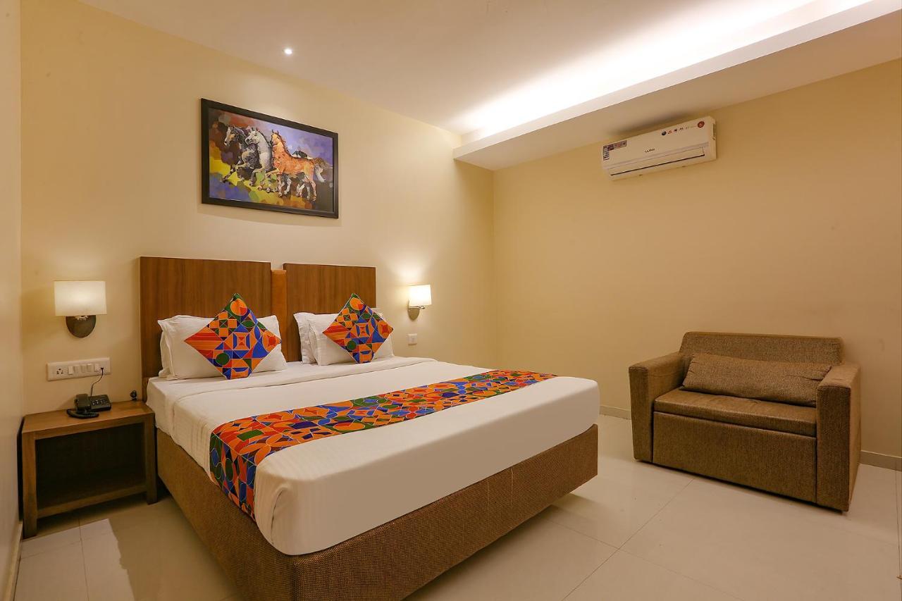 Fabhotel Royal International Mumbai  Buitenkant foto