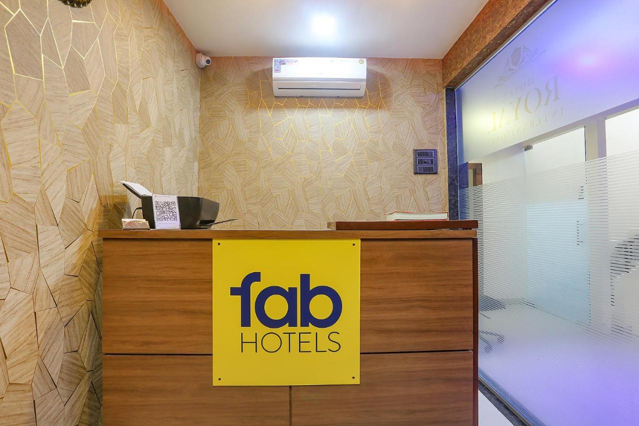 Fabhotel Royal International Mumbai  Buitenkant foto